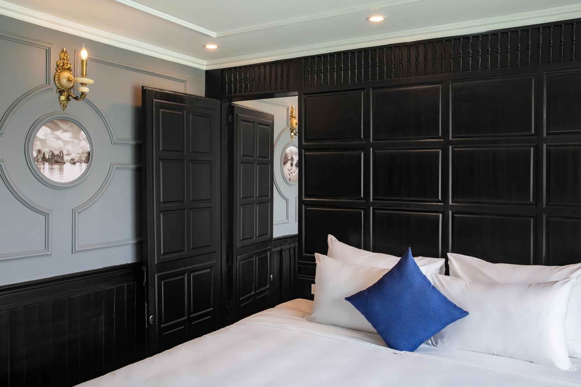 Rosy Cruises Hotel Ha Long Bilik gambar